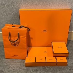 Bundle of Hermes boxes